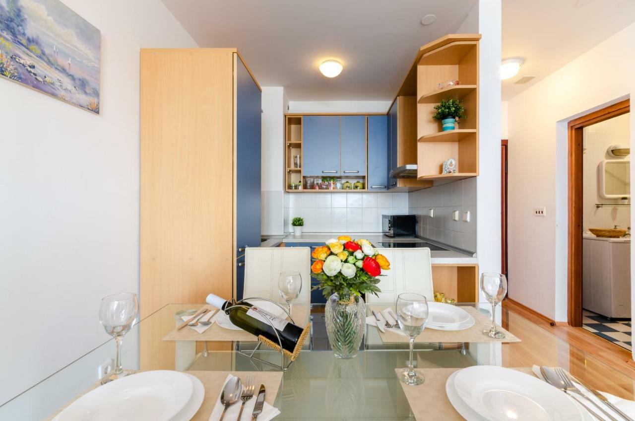 Apartment Tia Цриквениця Екстер'єр фото