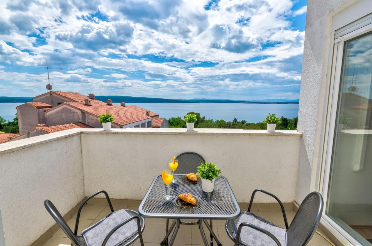 Apartment Tia Цриквениця Екстер'єр фото
